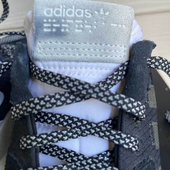 Adidas Women's Nite Jogger Reflective Running Shoes Sneakers Size 8.5 CG6253 - Picture 11 of 12